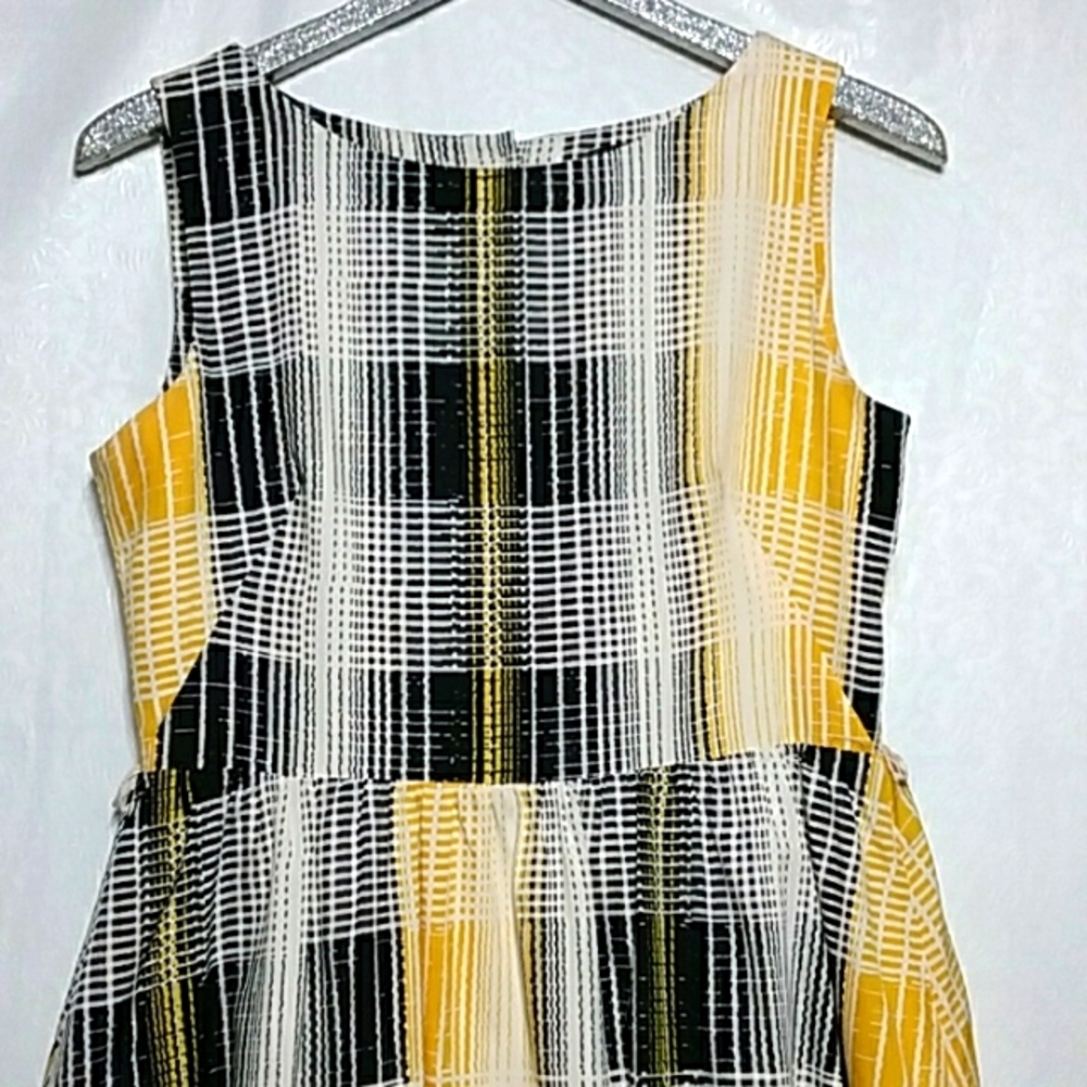 Banana Republic women's sheath dress size 10
